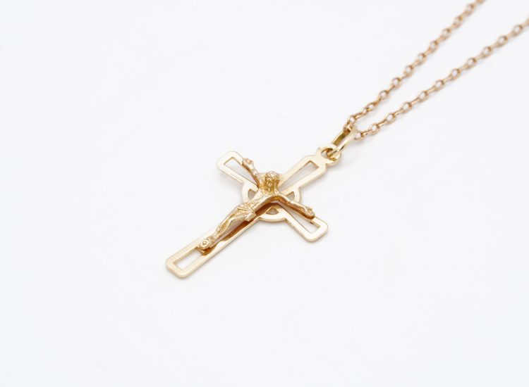 Arany kereszt medal 14k a184 – használt arany ékszer a hasznaltarany.hu piacterén